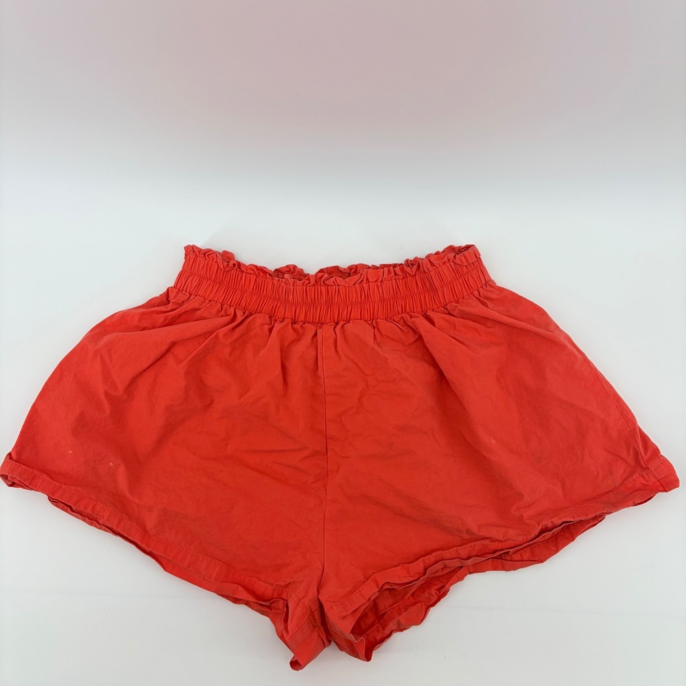 Showpo Paperbag‎ Waist Shorts Women Size 6 Red High Rise Relaxed Summer